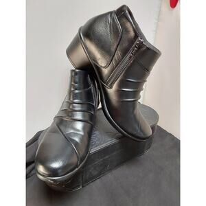 Croft & Barrow Ladies Black Angel Boots Size 10 M by Kohl's Dept Store RN73277